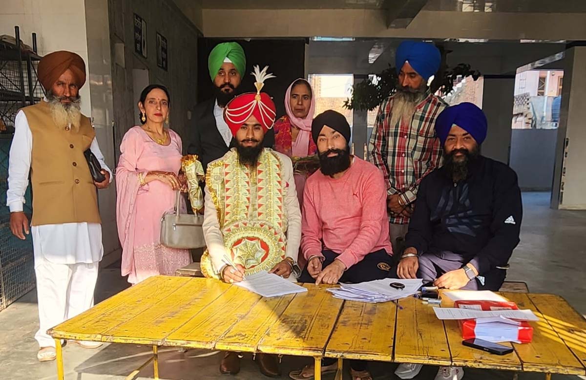 Enthusiasm among villagers to make votes for Shiromani Committee elections: Voters' forms filled in Patton Motemajra